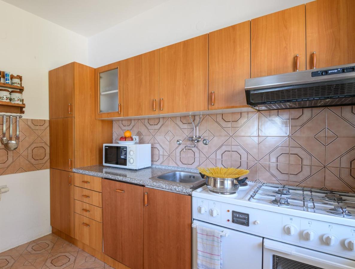 Apartment Mario - Veliki Stan Za Odmor - Terasa- Vrt - Bazen - Pogled More, Izoliran Orašac Zewnętrze zdjęcie
