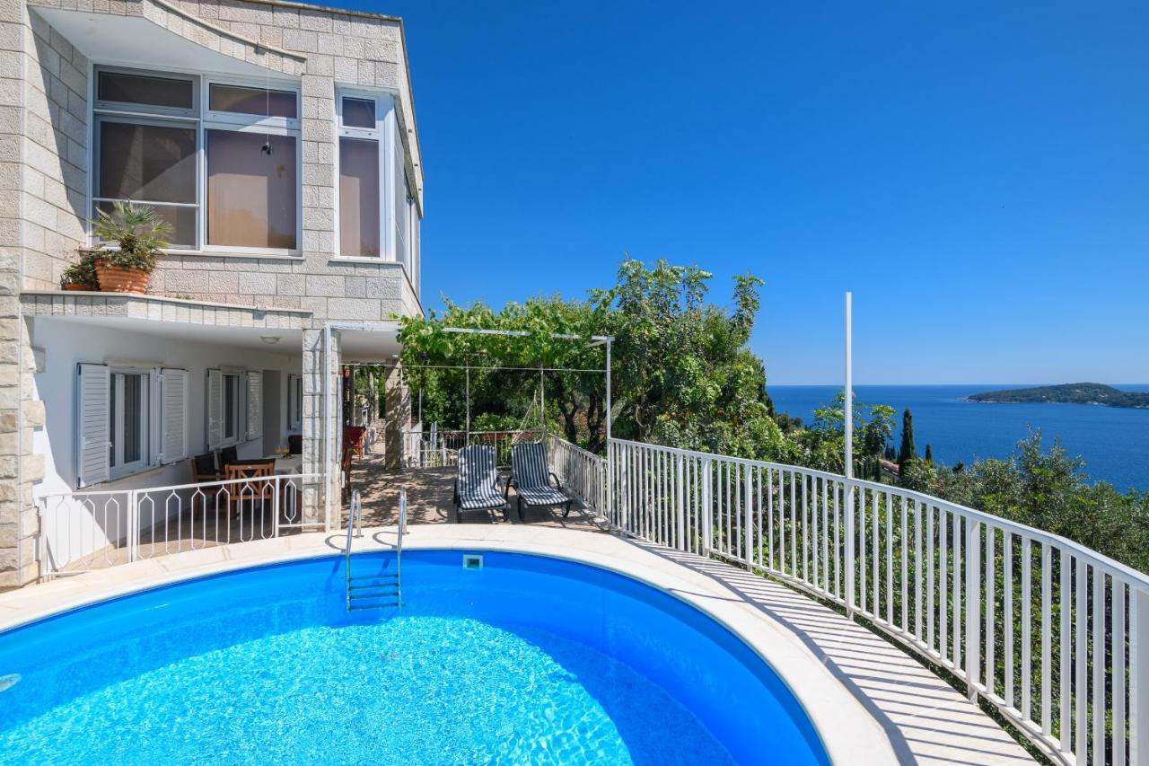 Apartment Mario - Veliki Stan Za Odmor - Terasa- Vrt - Bazen - Pogled More, Izoliran Orašac Zewnętrze zdjęcie